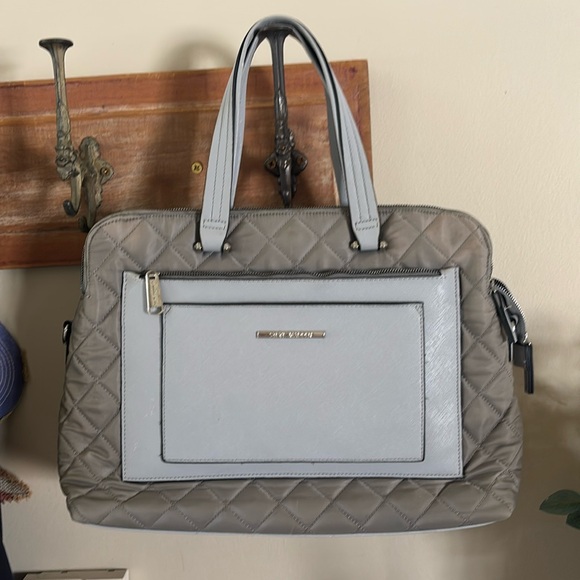 Steve Madden Handbags - Steve Madden laptop purse, bag, satchel, so much space, pocket’s, messenger bag.